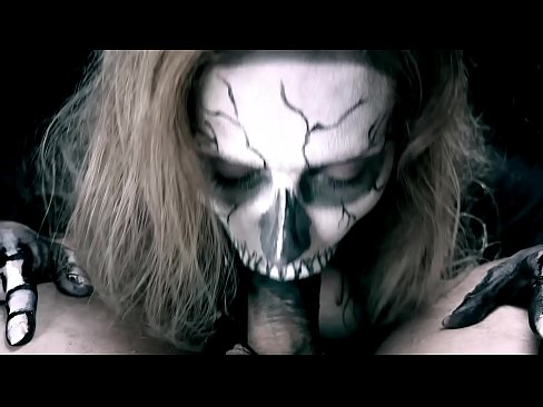 ❤️ Tfajla tad-dimostrazzjoni terda vit b'ħalqha iswed u tibla' cum. ️❌ Video tal-ħakk f'mt.befuck-net.ru ❌️❤